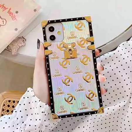 ブランド シャネル iphone17/17pro/17air/17promaxスマホケース 