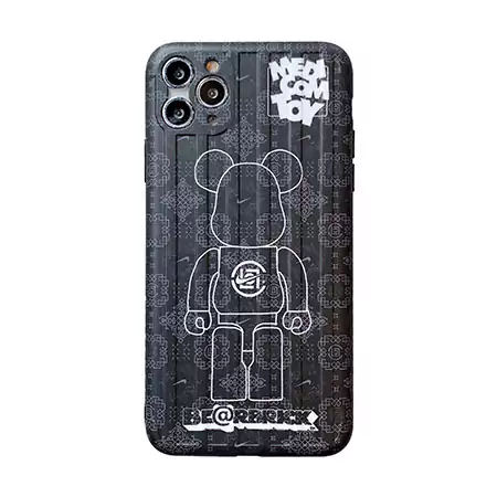 ブランド  iphone17/17pro/17air/17promaxスマホケース 
