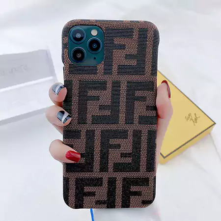 ブランド フェンディ iphone17/17pro/17air/17promaxスマホケース 