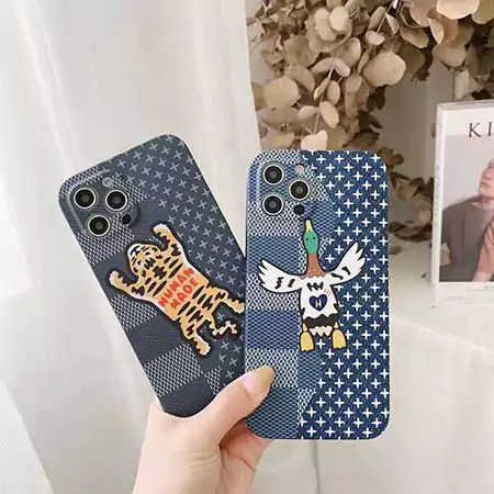 ブランド  iphone17/17pro/17air/17promaxスマホケース 