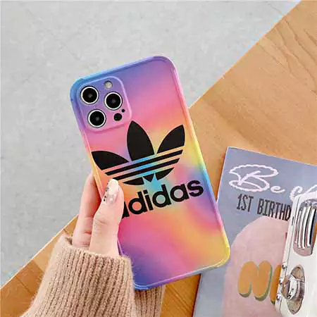 ブランド アディダス iphone17/17pro/17air/17promaxスマホケース 