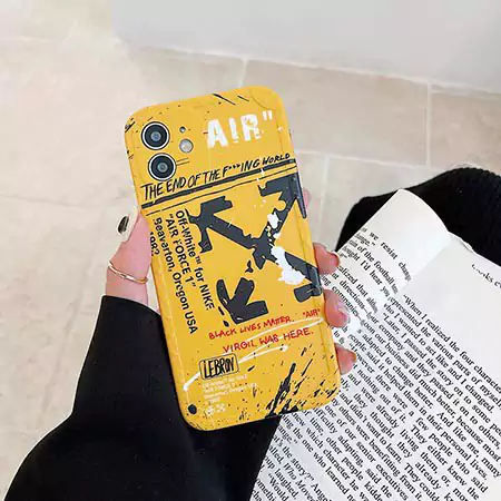 ブランド  iphone17/17pro/17air/17promaxスマホケース 