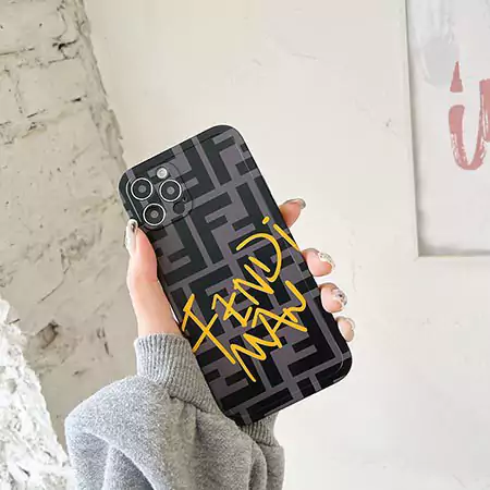 ブランド フェンディ iphone17/17pro/17air/17promaxスマホケース 