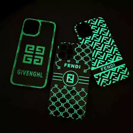 ブランド フェンディ iphone17/17pro/17air/17promaxスマホケース 