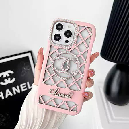 シャネル 透かし彫り iPhone17ケース,高校生 人気 iPhone16カバー,Ins風 17proスマホケース 通販,可愛い おしゃれ アイフォンケース