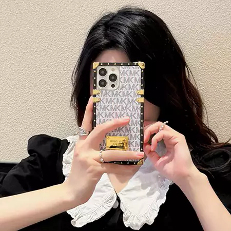 ブランド  iphone17/17pro/17air/17promaxスマホケース 