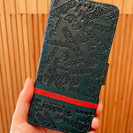 ブランド アディダス iphone17/17pro/17air/17promaxスマホケース 