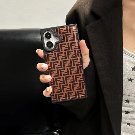 ブランド フェンディ iphone17/17pro/17air/17promaxスマホケース 