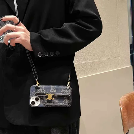 CELINE iPhone16ケース,iPhone16Plusショルダーケース,セリーヌ スマホケース レディース,ティーン トリオンフ iPhone15proケース,モノグラム レザー iPhoneケース,高級 ブランド アイフォンカバー,カード収納 耐衝撃 ケース