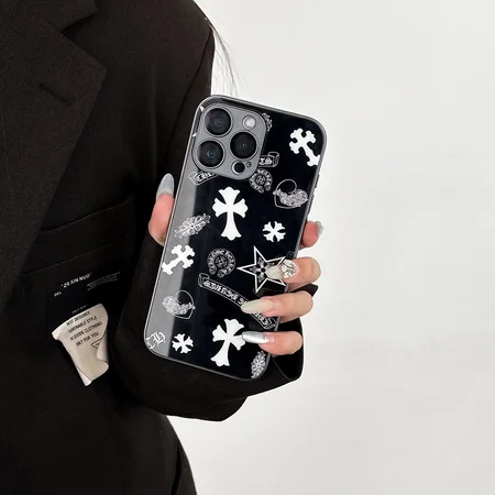 クロムハーツ iPhone 1717 pro17 pro max ケース,クロムハーツ ブラック ケース, クロムハーツ ホワイト ケース, クロムハーツ マルチロゴ ケース, クロムハーツ 複数ロゴ ケース, クロムハーツ ゴシック ケース, クロムハーツ エッジー ケース