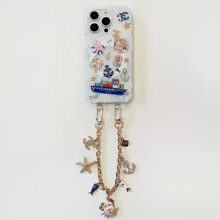 シャネル風 iPhone17 ケース,Chanel iPhone16ProMax ケース,手提げ iPhone17Pro ケース,ハンドストラップ付き iPhone16 ケース,マット感 iPhone15Pro ケース,大人 可愛い iPhone14Pro ケース,ブランド iPhone カバー レディース