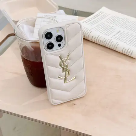 YSL iPhone 17 ケース 人気, サンローラン iPhone 17air ケース ゴールドメタリック,サンローラン iPhone17Pro ケース 女性向け, YSL iPhone16proケース エレガント, YSL ゴールドメタリック ケース,  YSL 電鍍 ケース, YSL エレガント ケース