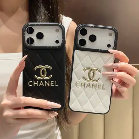 シャネル iPhone15Pro ケース, CHANEL 15ProMax スマホケース, シャネル風 アイフォン15 カバー, ブランド ロゴ スマホケース, レディース おしゃれ 携帯ケース, 黒 白 薄型 耐衝撃 スマホカバー