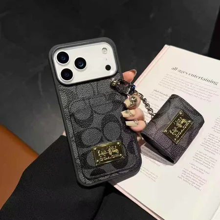 iPhoneAirpodsケース 2点セット,コーチiphone17proamx携帯ケース 定番 レザー,コーチiphone17ケース ゴールド ロゴ,コーチairpdos 4ケース チェーン付き,コーチiphone17ケース  airpodsケース,coach iphone17proケース 人気