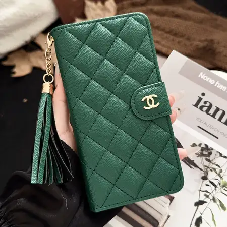 シャネル iPhone17ケース 手帳型, CHANEL iPhone17ProMax スマホケース, iPhone16Plus 手帳型ケース, iPhone15 Pro ブランドケース, カード収納付き iPhoneケース, レディース おしゃれ スマホカバー, マトラッセ レザー iPhoneケース