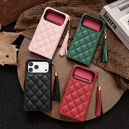 シャネル iPhone17ケース 手帳型, CHANEL iPhone17ProMax スマホケース, iPhone16Plus 手帳型ケース, iPhone15 Pro ブランドケース, カード収納付き iPhoneケース, レディース おしゃれ スマホカバー, マトラッセ レザー iPhoneケース