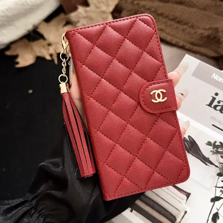 シャネル iPhone17ケース 手帳型, CHANEL iPhone17ProMax スマホケース, iPhone16Plus 手帳型ケース, iPhone15 Pro ブランドケース, カード収納付き iPhoneケース, レディース おしゃれ スマホカバー, マトラッセ レザー iPhoneケース