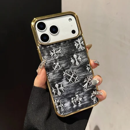クロムハーツ iPhone17pro ケース,全面保護 iPhone16 ケース,人気 iPhone17Air カバー,クロムハーツ 風 iPhone15pro スマホケース,黒色 iPhone14 ケース,十字架デザイン iPhone ケース