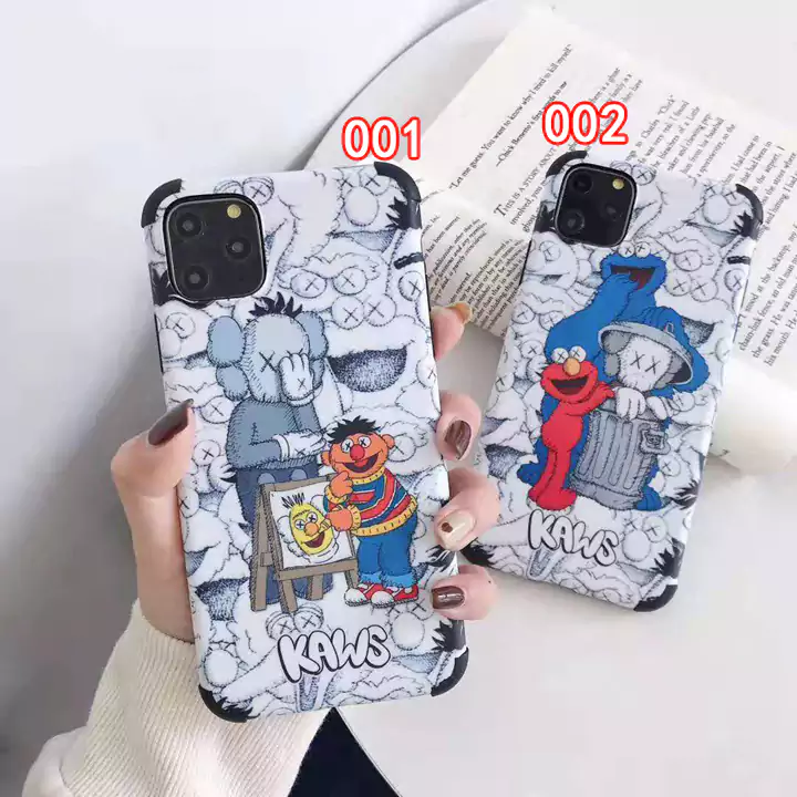 kaws iphone11pro max case