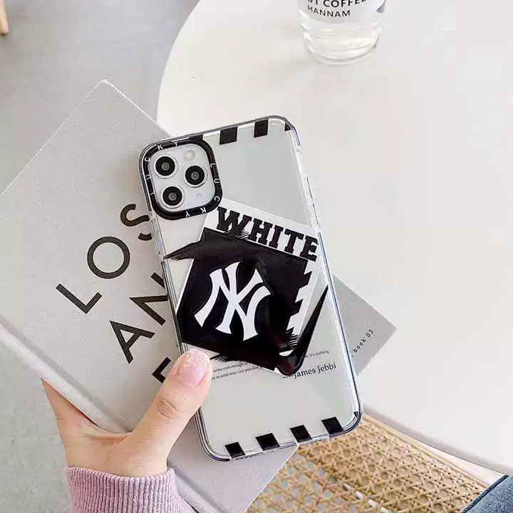white iphone11 case おしゃれ
